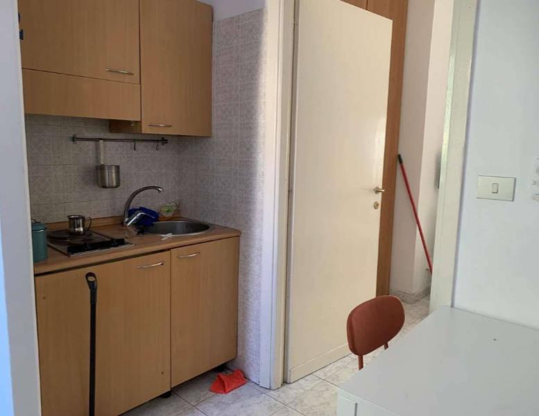 appartamento in vendita a Roma in zona Tomba di Nerone