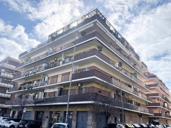 appartamento in vendita a Roma in zona Ostia