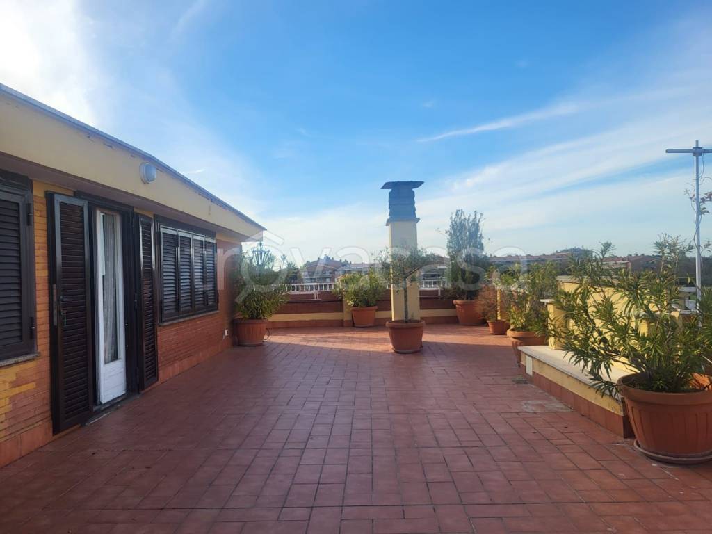 appartamento in vendita a Roma in zona Aurelio