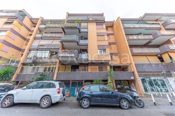 appartamento in vendita a Roma in zona Collatino