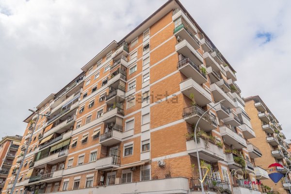appartamento in vendita a Roma in zona Prenestino-Centocelle