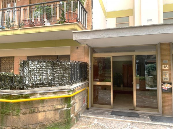 appartamento in vendita a Roma in zona Portuense