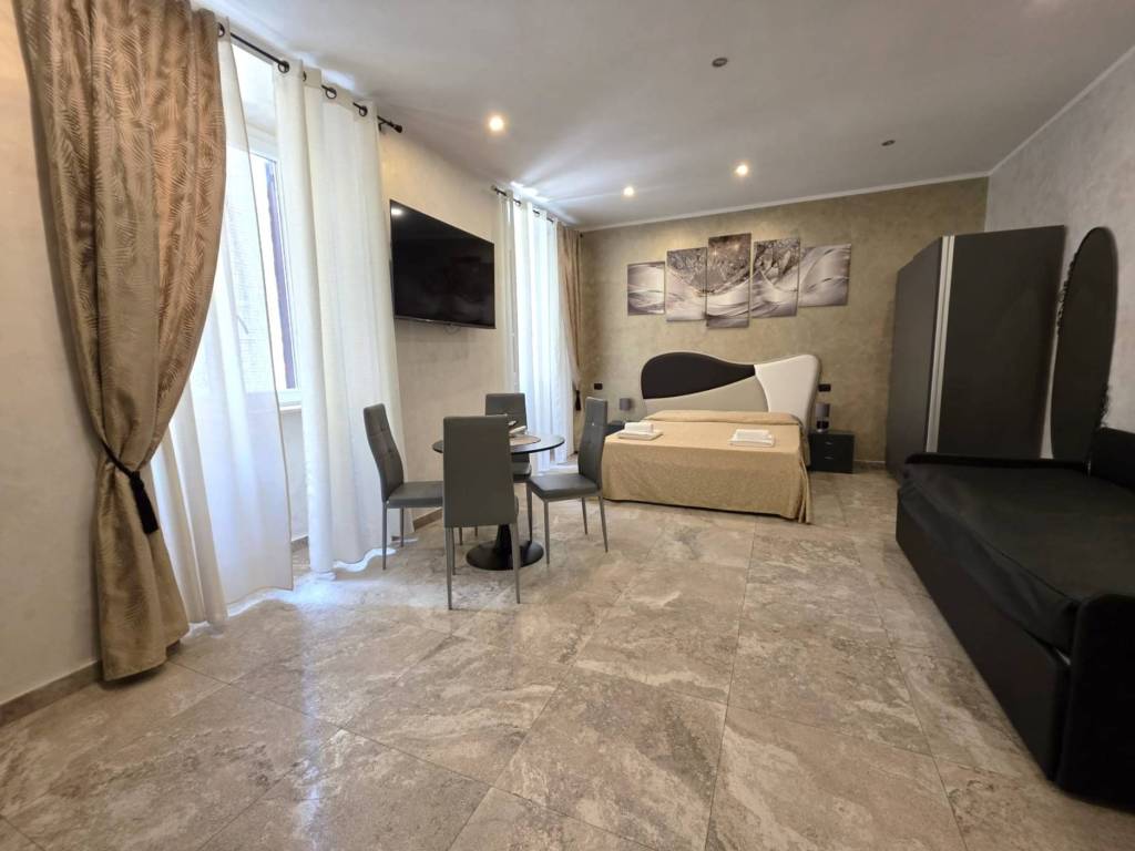 appartamento in vendita a Roma in zona Nomentano