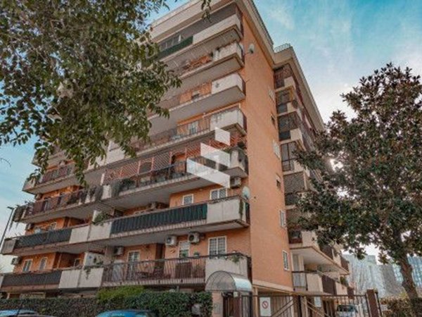 appartamento in vendita a Roma in zona Torrino