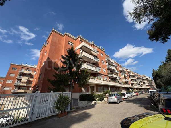 appartamento in vendita a Roma in zona Monte Sacro/Talenti