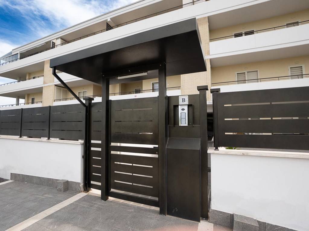 appartamento in vendita a Roma in zona Romanina