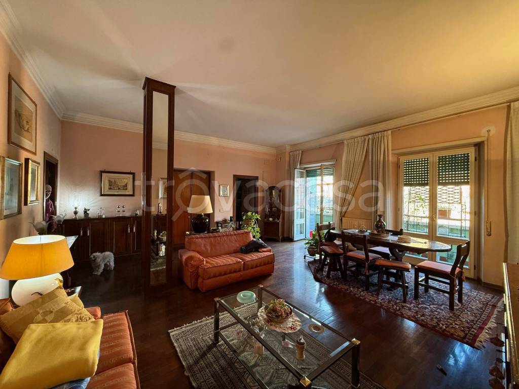 appartamento in vendita a Roma in zona Nomentano