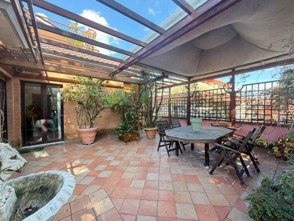 appartamento in vendita a Roma in zona Monte Sacro/Talenti