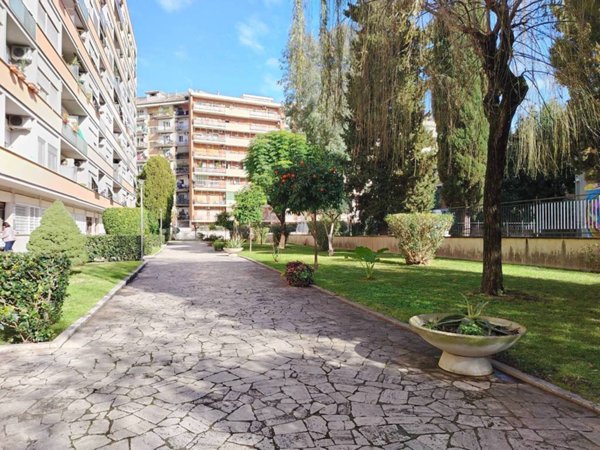 appartamento in vendita a Roma in zona Portuense