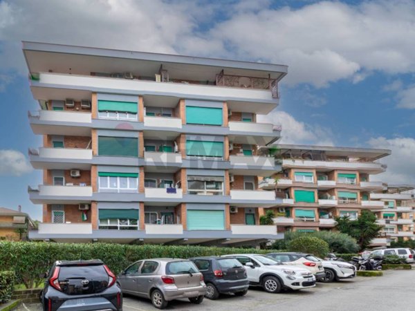 appartamento in vendita a Roma in zona Portuense