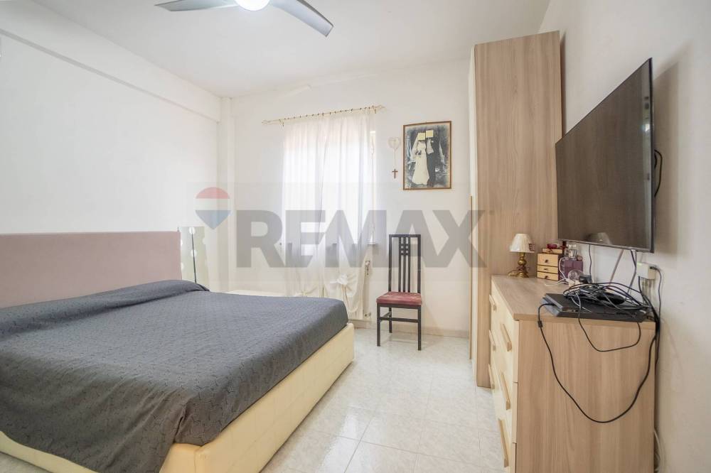 appartamento in vendita a Roma in zona Pantan Monastero