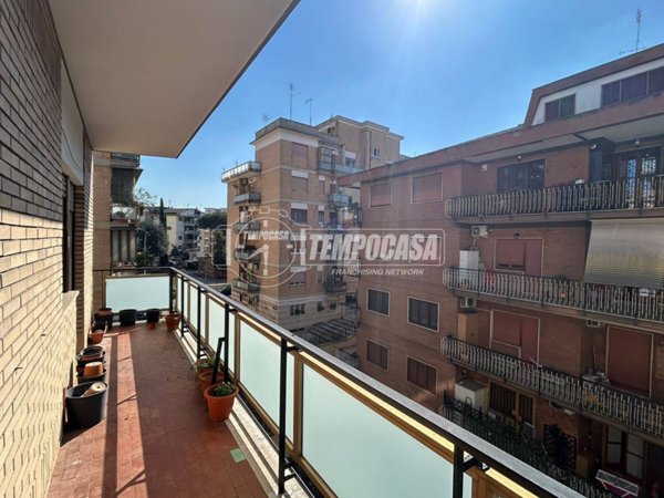 appartamento in vendita a Roma in zona Collatino