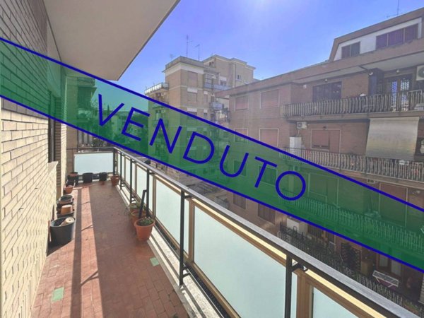 appartamento in vendita a Roma in zona Collatino