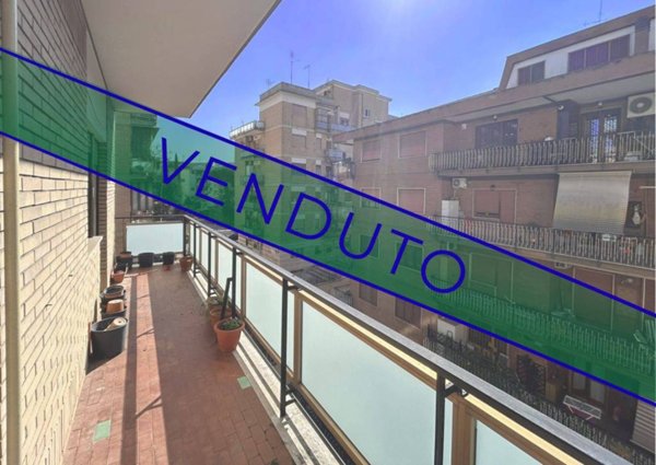 appartamento in vendita a Roma in zona Collatino