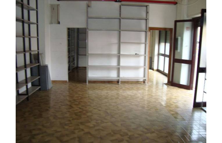 ufficio in vendita a Roma in zona Prenestino-Labicano