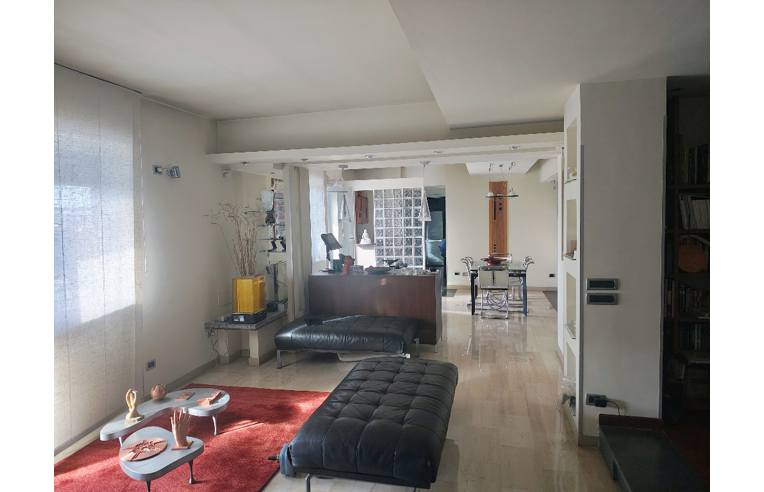 appartamento in vendita a Roma in zona Romanina