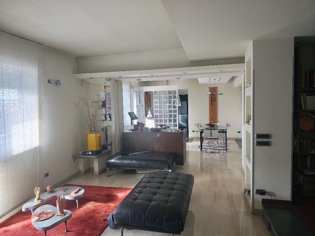 appartamento in vendita a Roma in zona Romanina