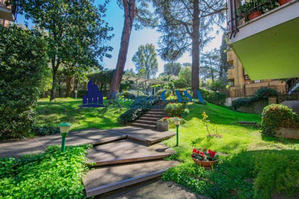 appartamento in vendita a Roma in zona Della Vittoria