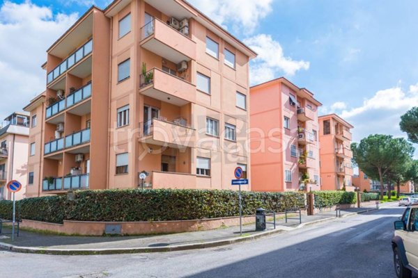 appartamento in vendita a Roma in zona Monte Sacro/Talenti
