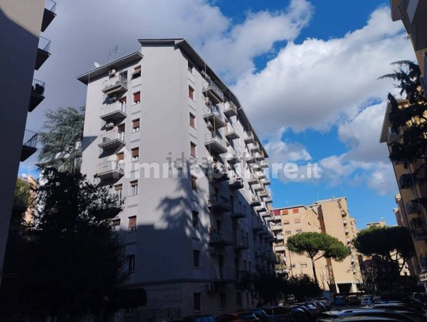 appartamento in vendita a Roma in zona Don Bosco