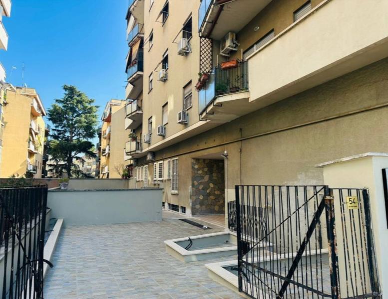 appartamento in vendita a Roma in zona Monte Sacro/Talenti