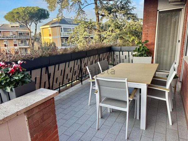 appartamento in vendita a Roma in zona Tor di Quinto