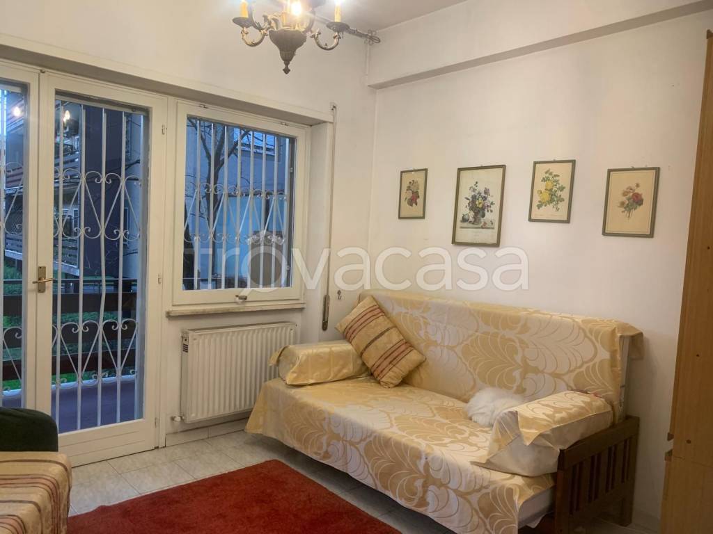 appartamento in vendita a Roma in zona Cinecittà