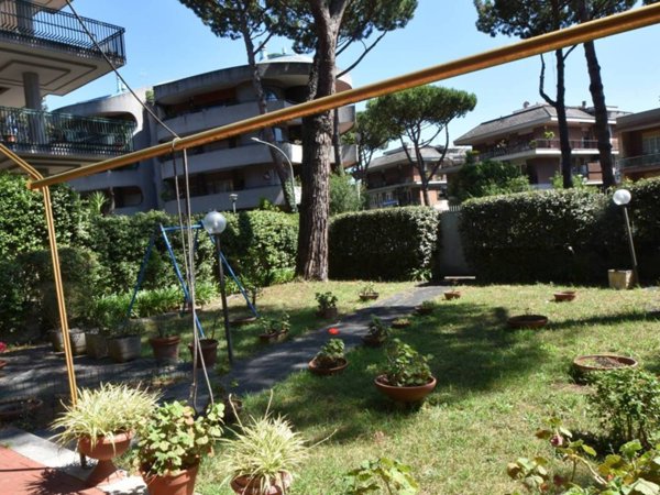 appartamento in vendita a Roma in zona Portuense