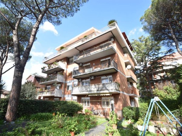 appartamento in vendita a Roma in zona Portuense