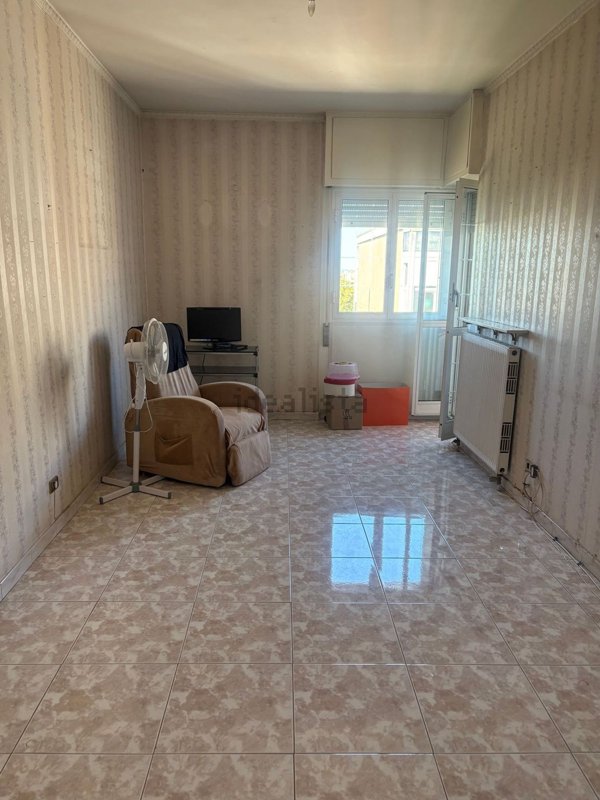 appartamento in vendita a Roma in zona Ostiense