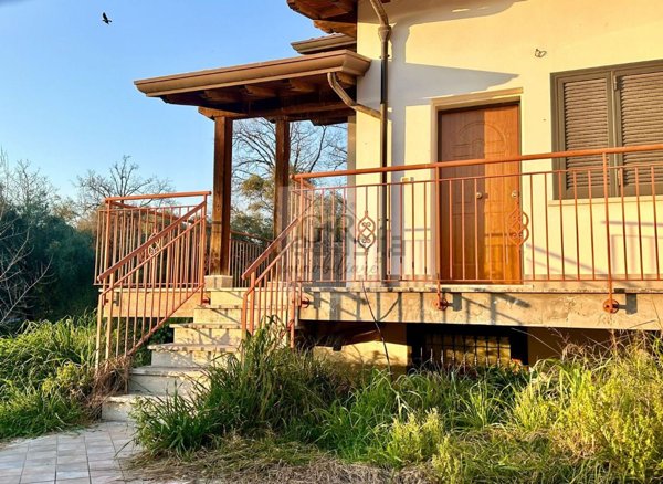 appartamento in vendita a Roma in zona Cesano