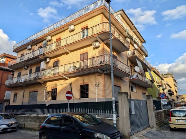 appartamento in vendita a Roma in zona Torre Angela