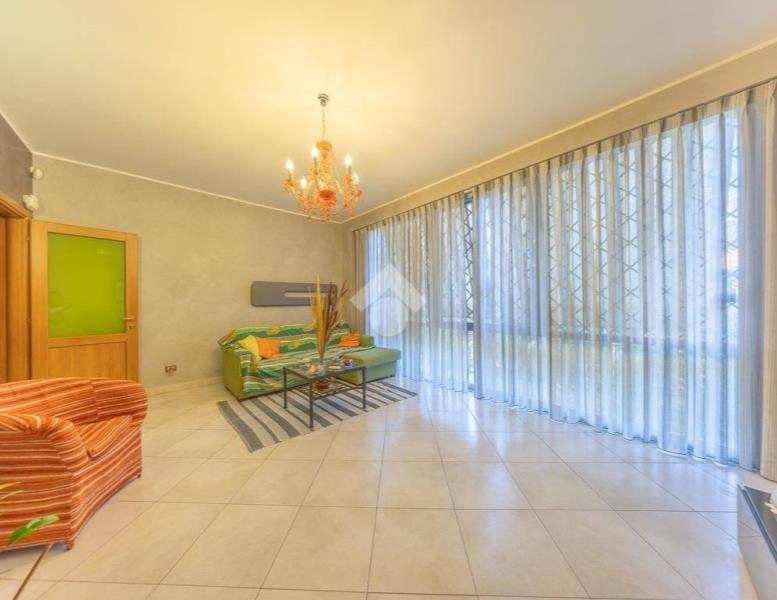 casa indipendente in vendita a Roma in zona Casal Morena