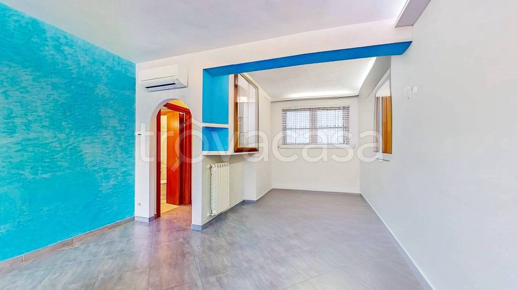 casa indipendente in vendita a Roma in zona Massimina/Casal Lumbroso