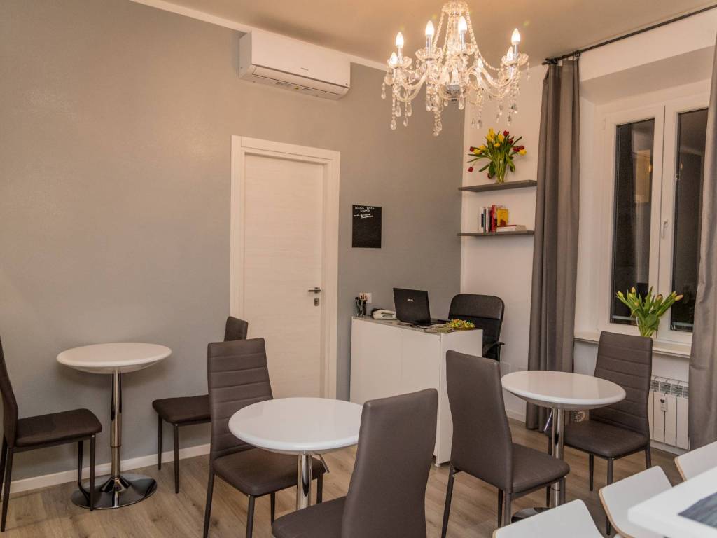 negozio in vendita a Roma in zona Rione Prati