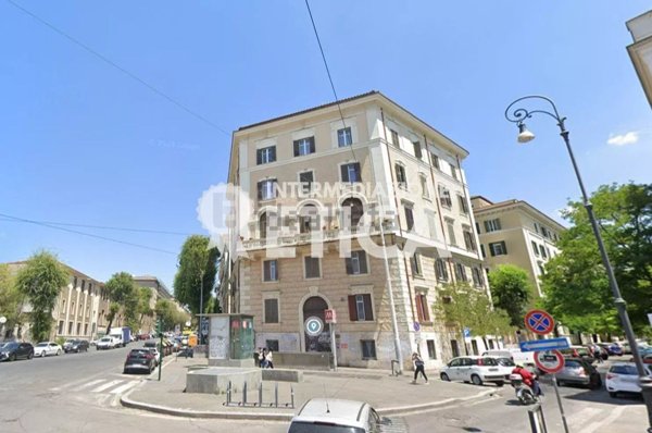 appartamento in vendita a Roma in zona Esquilino