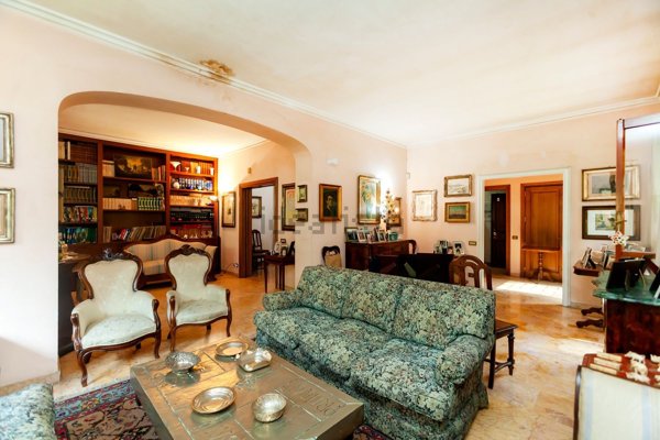 appartamento in vendita a Roma in zona Della Vittoria