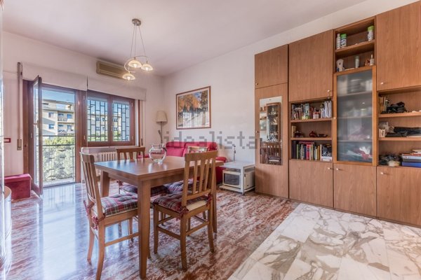 appartamento in vendita a Roma in zona Ardeatino