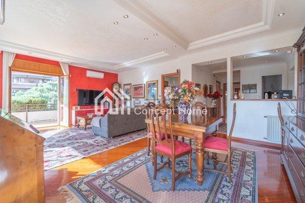 appartamento in vendita a Roma in zona EUR