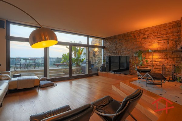 appartamento in vendita a Roma in zona Tre Pini - Poggio dei Fiori