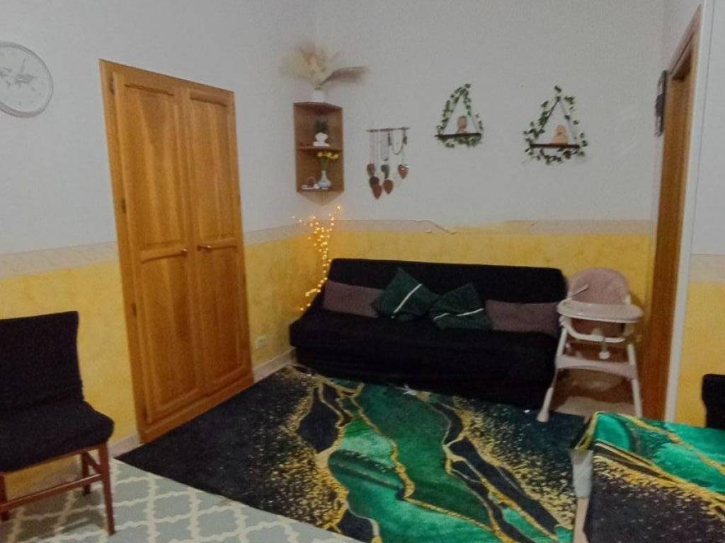 appartamento in vendita a Roma in zona Torre Maura