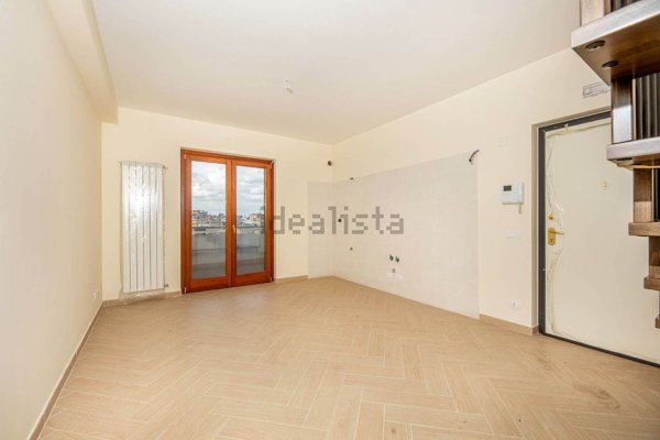 appartamento in vendita a Roma in zona Massimina/Casal Lumbroso