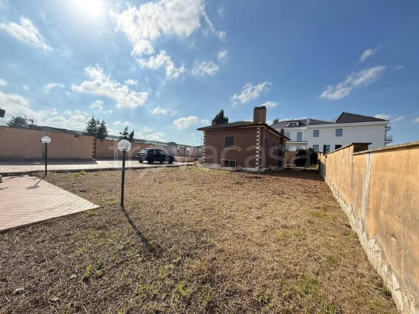 casa indipendente in vendita a Roma in zona Tor Vergata/Torrenova