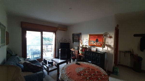 appartamento in vendita a Roma in zona Tor di Quinto