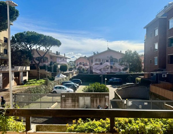 appartamento in vendita a Roma in zona Castel di Leva