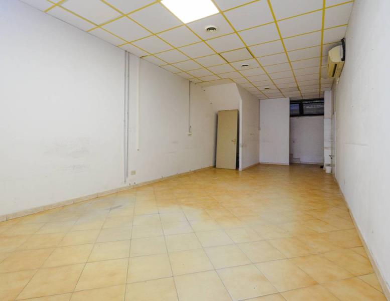 locale commerciale in vendita a Roma in zona Settecamini