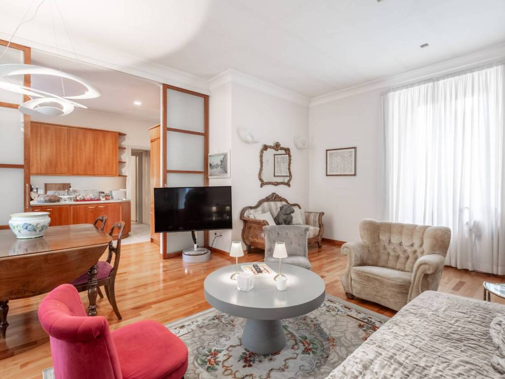 appartamento in vendita a Roma in zona Campo Marzio