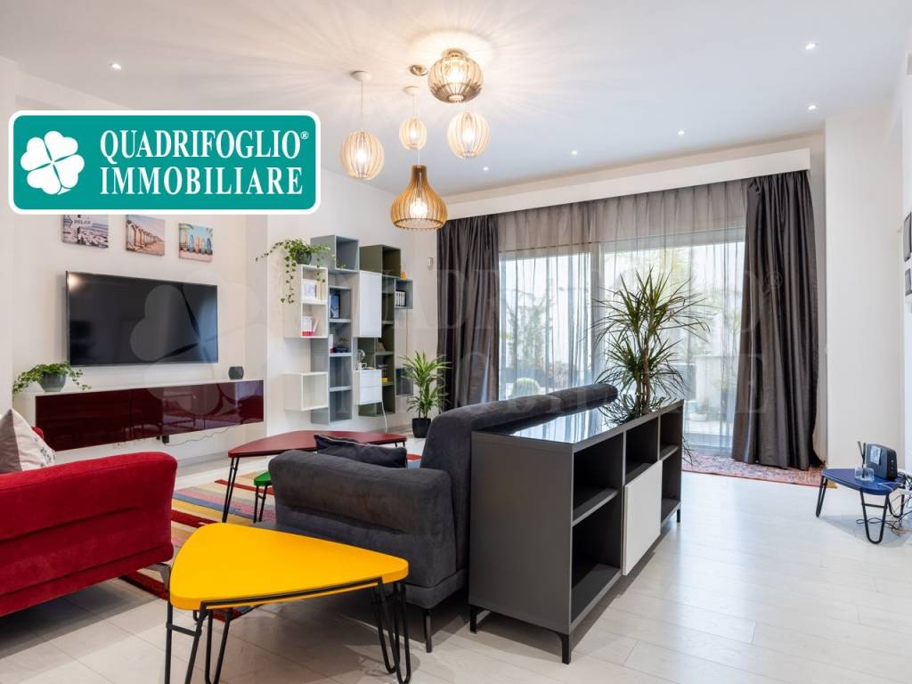 appartamento in vendita a Roma in zona Ostia