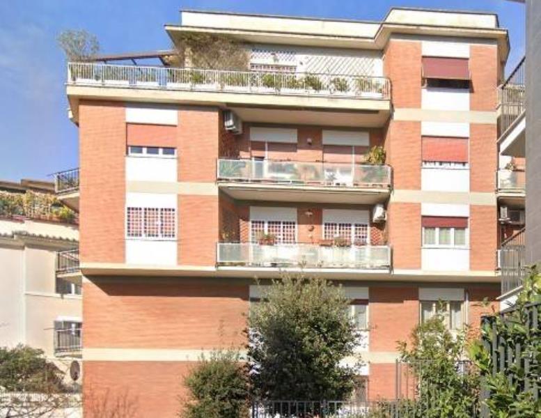 appartamento in vendita a Roma in zona Giuliano Dalmata