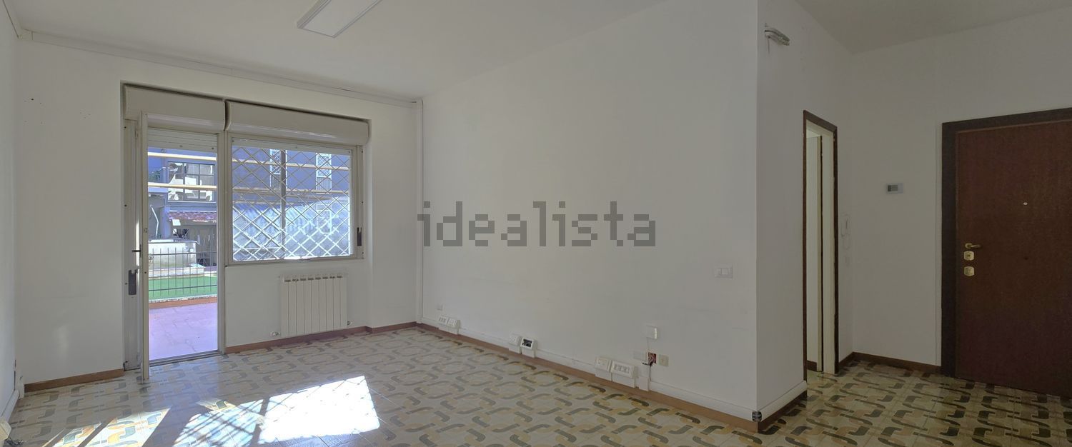 appartamento in vendita a Roma in zona Axa